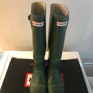 Hunter Boots green size 7